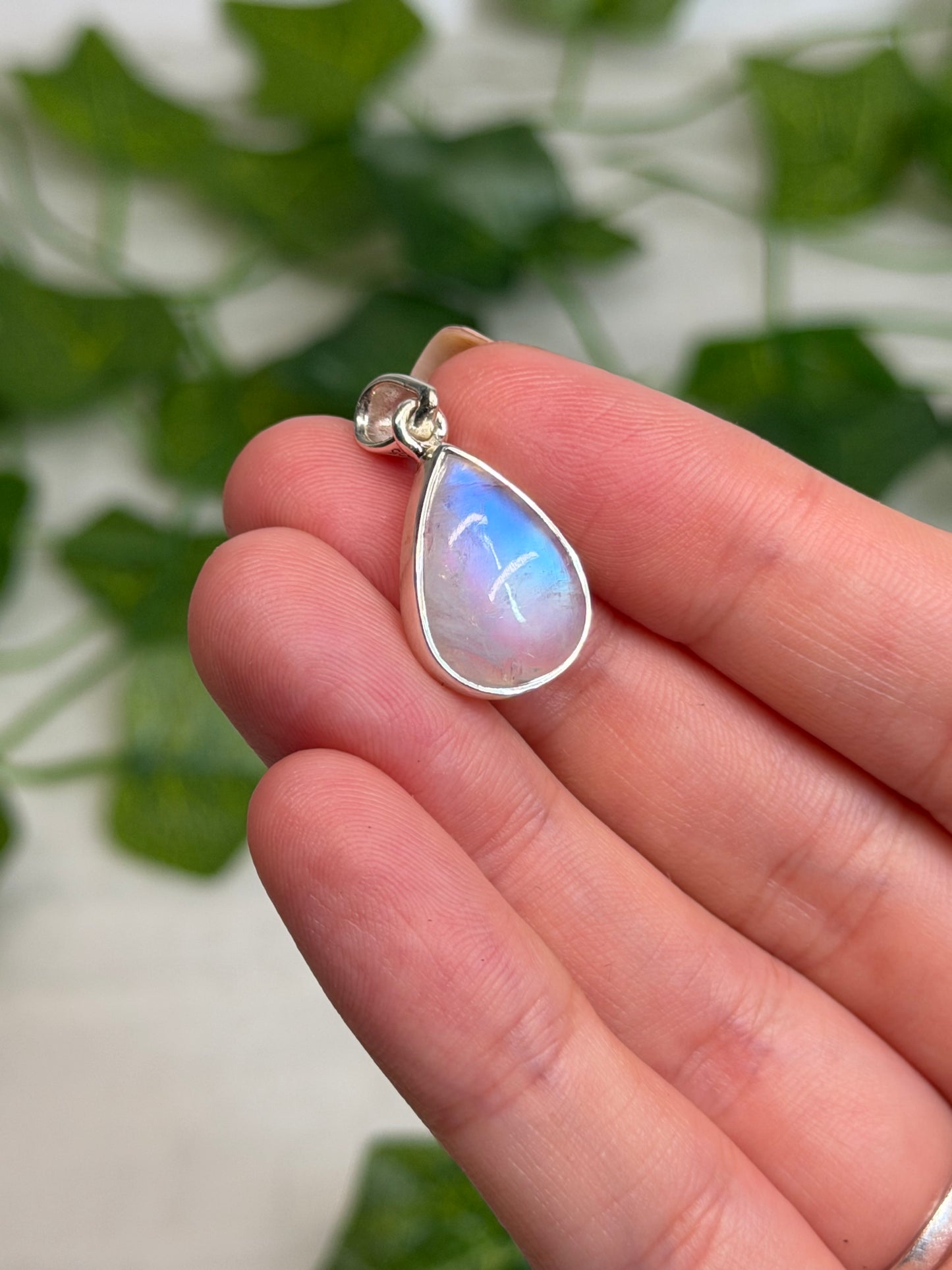 Teardrop Moonstone Pendant (925 Sterling Silver)