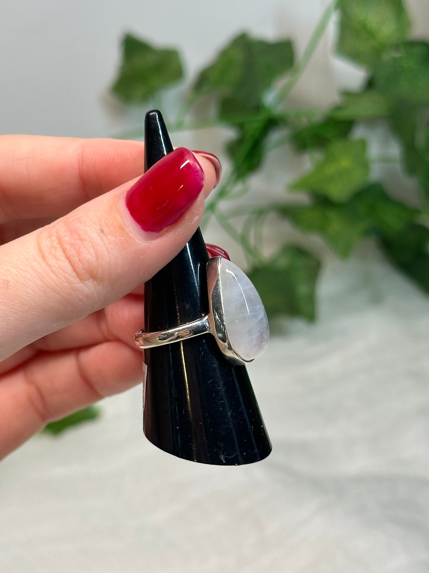 Moonstone Teardrop Ring Size M1/2 (925 Sterling Silver)