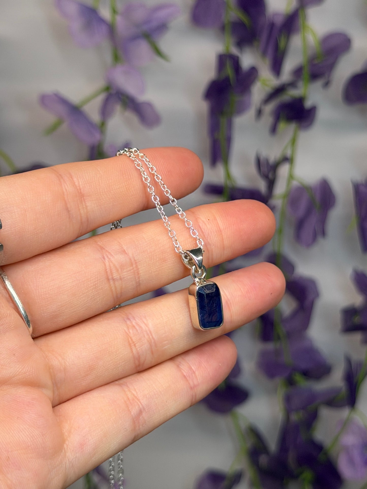 Blue Sapphire Pedant (925 Sterling Silver)