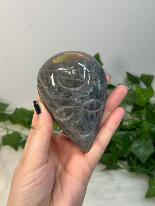 Labradorite Alien Head