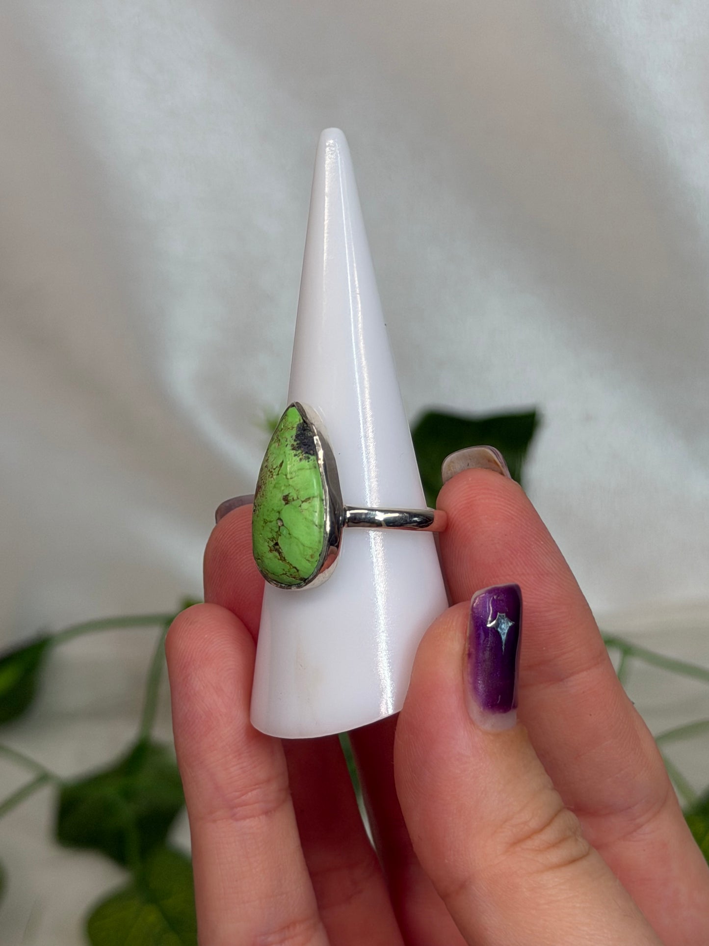 Gaspeite Ring Size S (925 Sterling Silver)