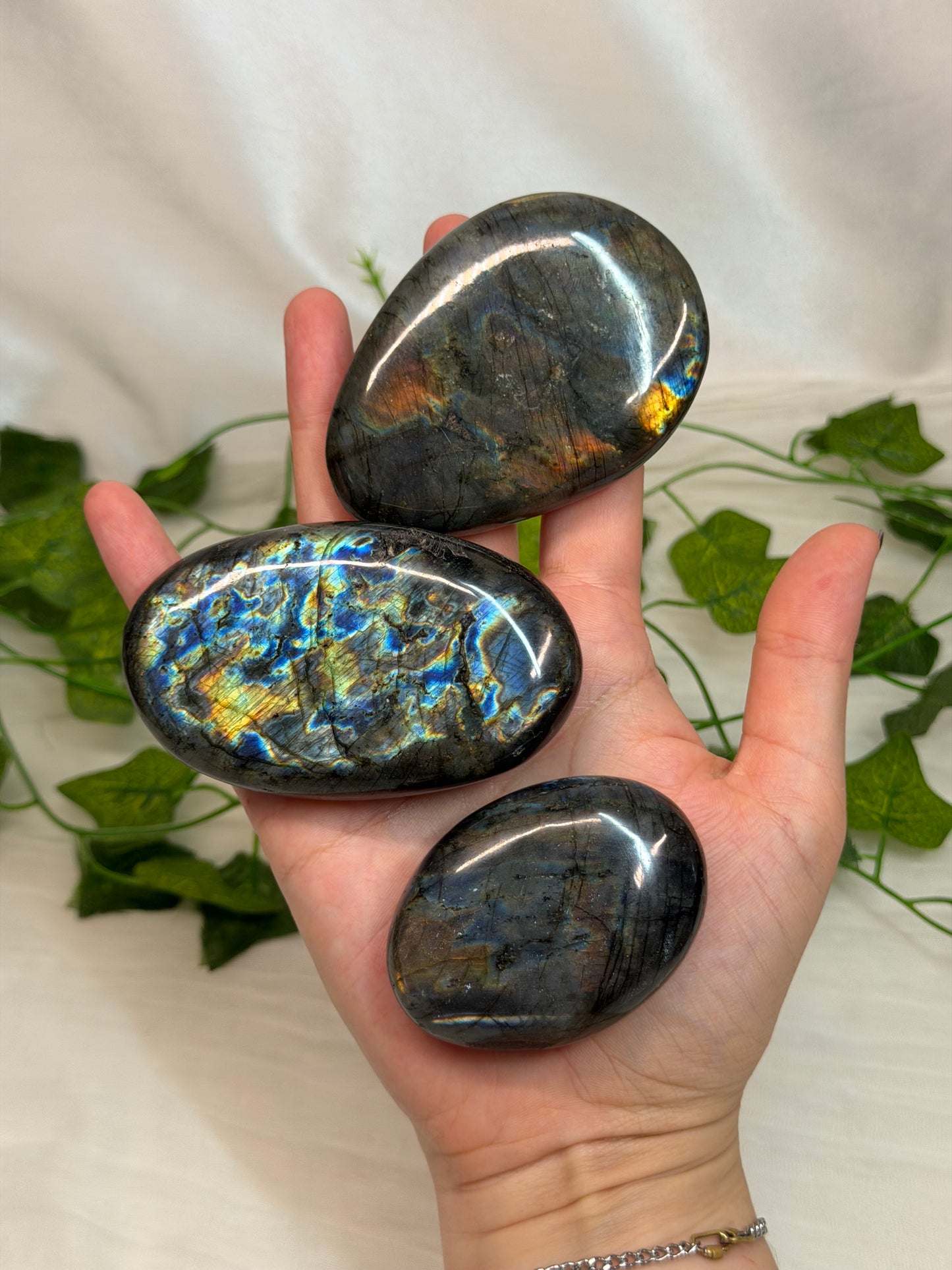 Labradorite Palmstone