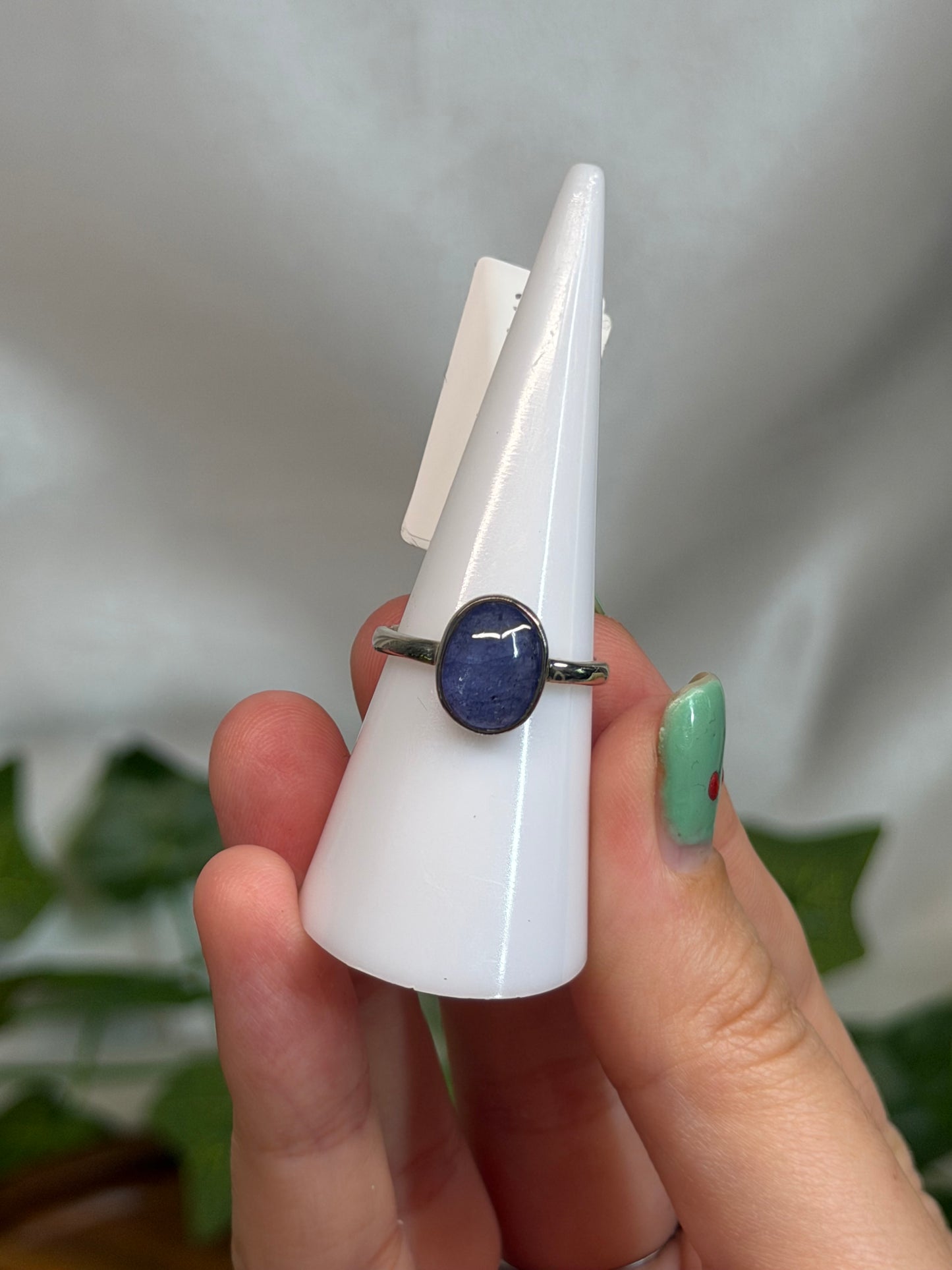 Tanzanite Size N1/2 Ring (925 Sterling Silver)