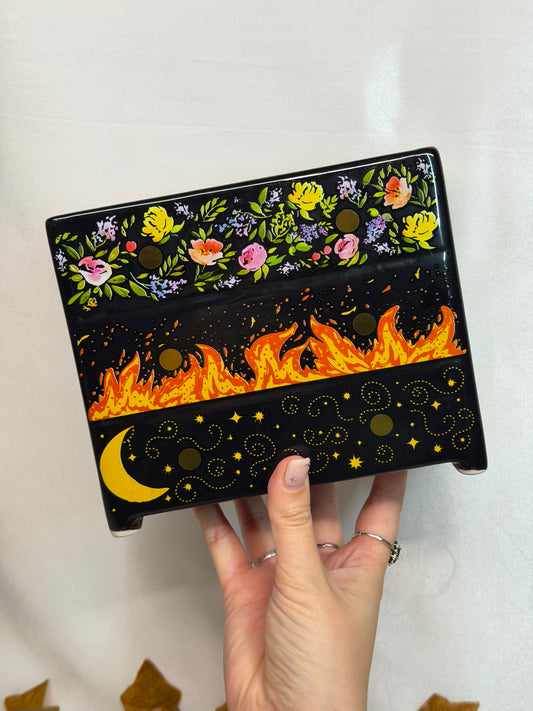 ACOTAR Painter Dresser Vase