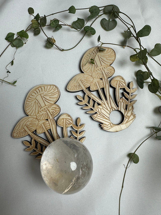 Mushroom Wooden Sphere Stand
