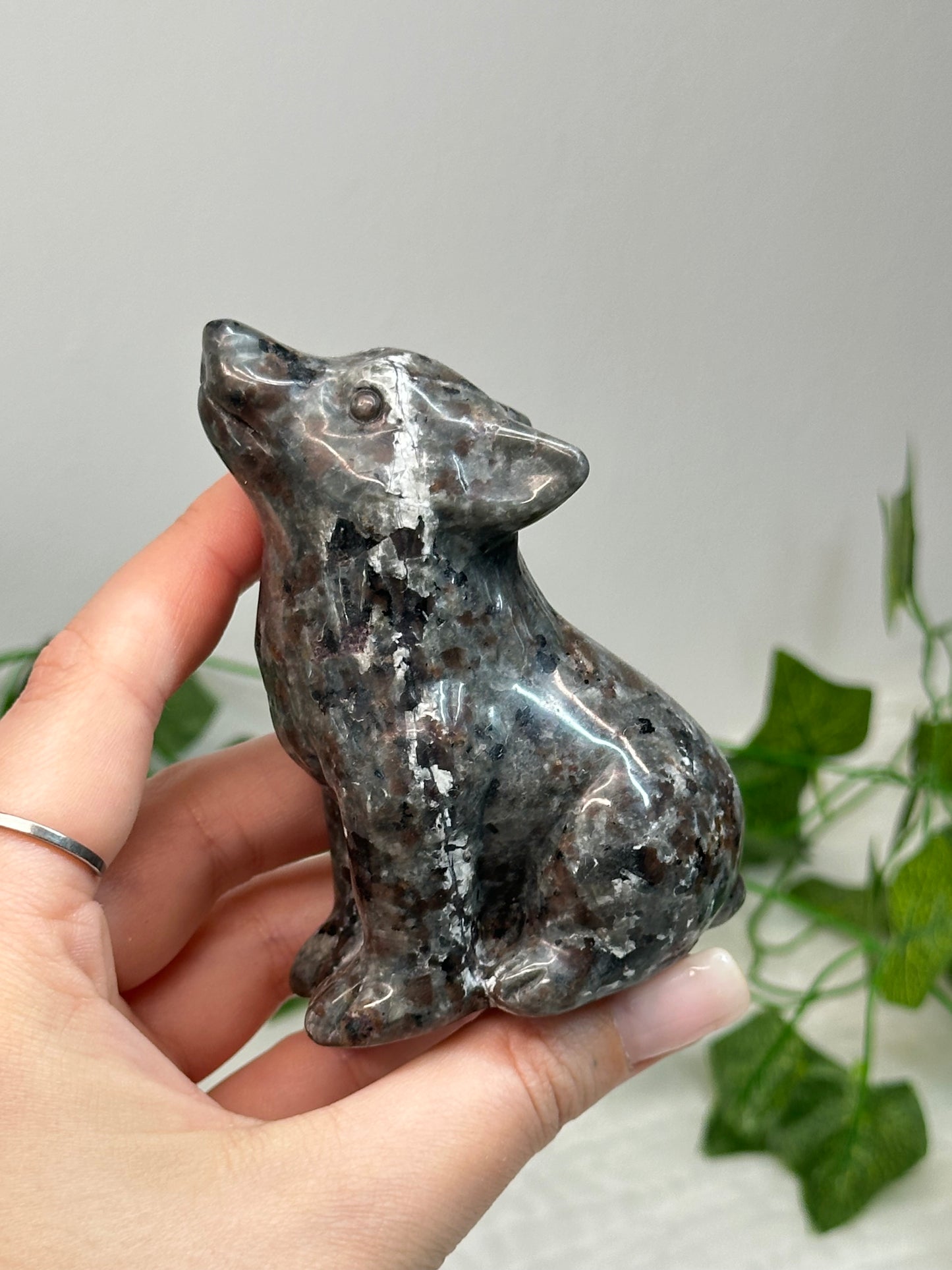 Yooperlite Wolf