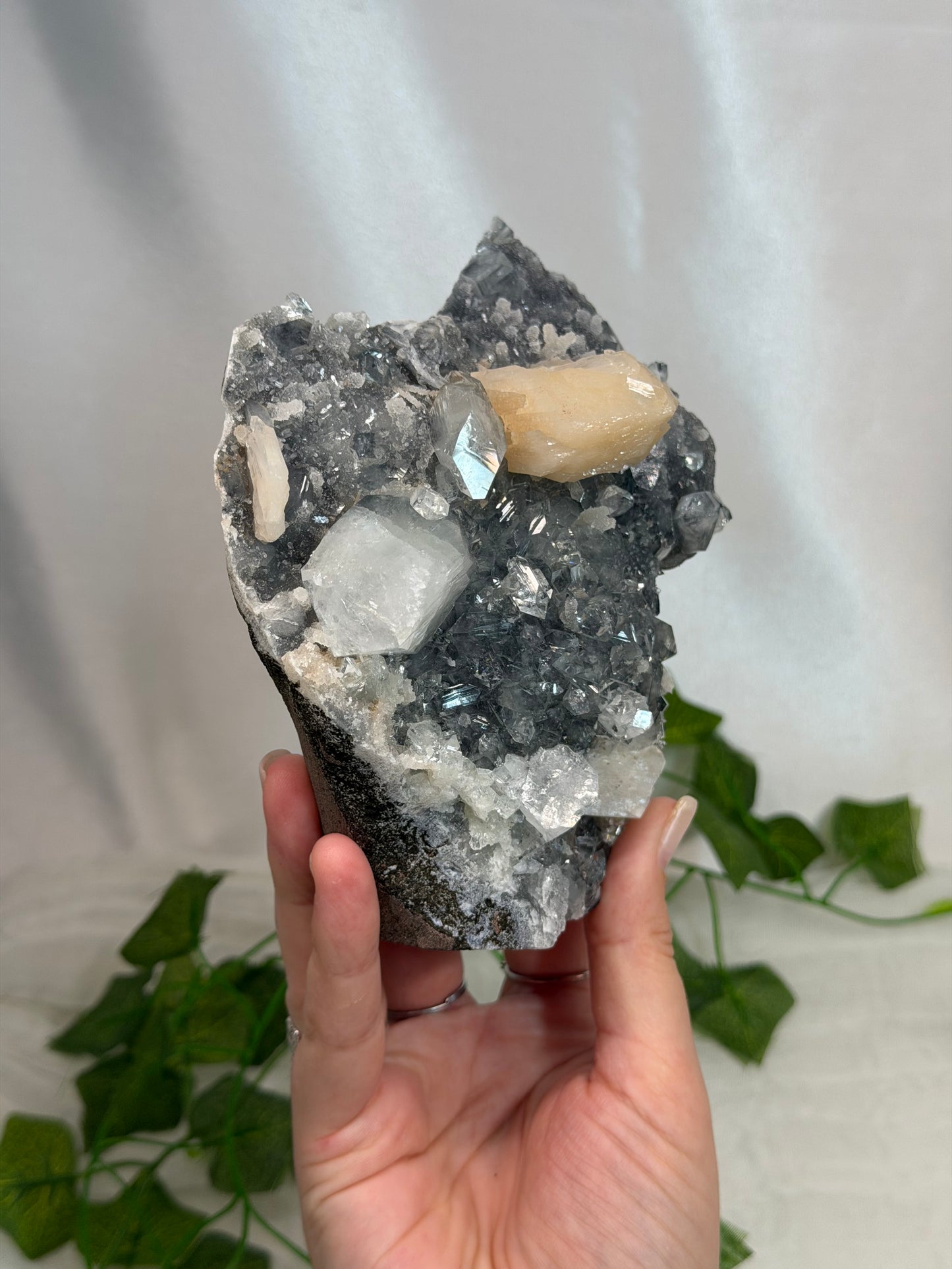 Apophyllite & Stilbite on Black Chalcedony Cutbase