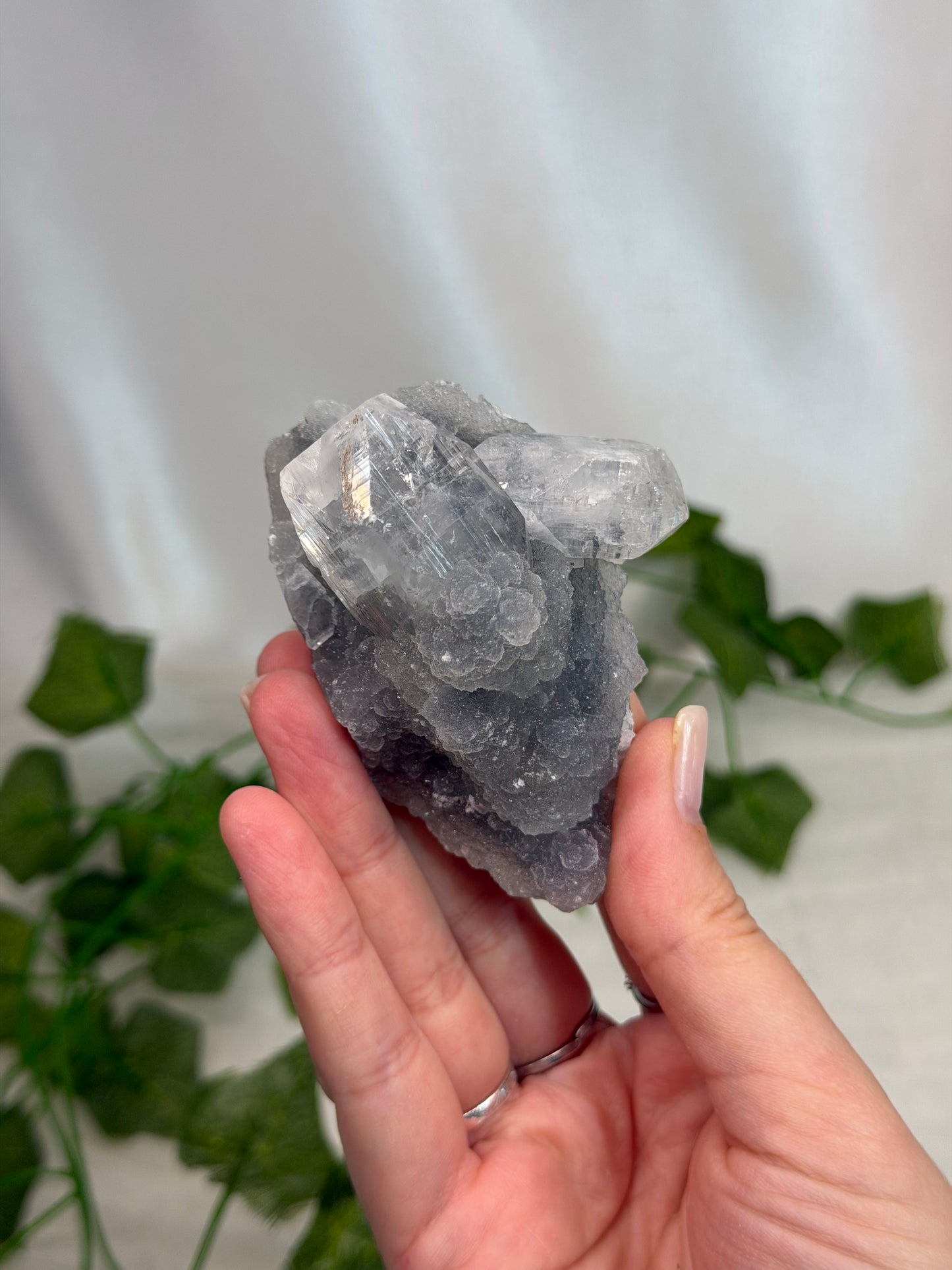 Apophyllite & Stilbite on Black Chalcedony Cutbases