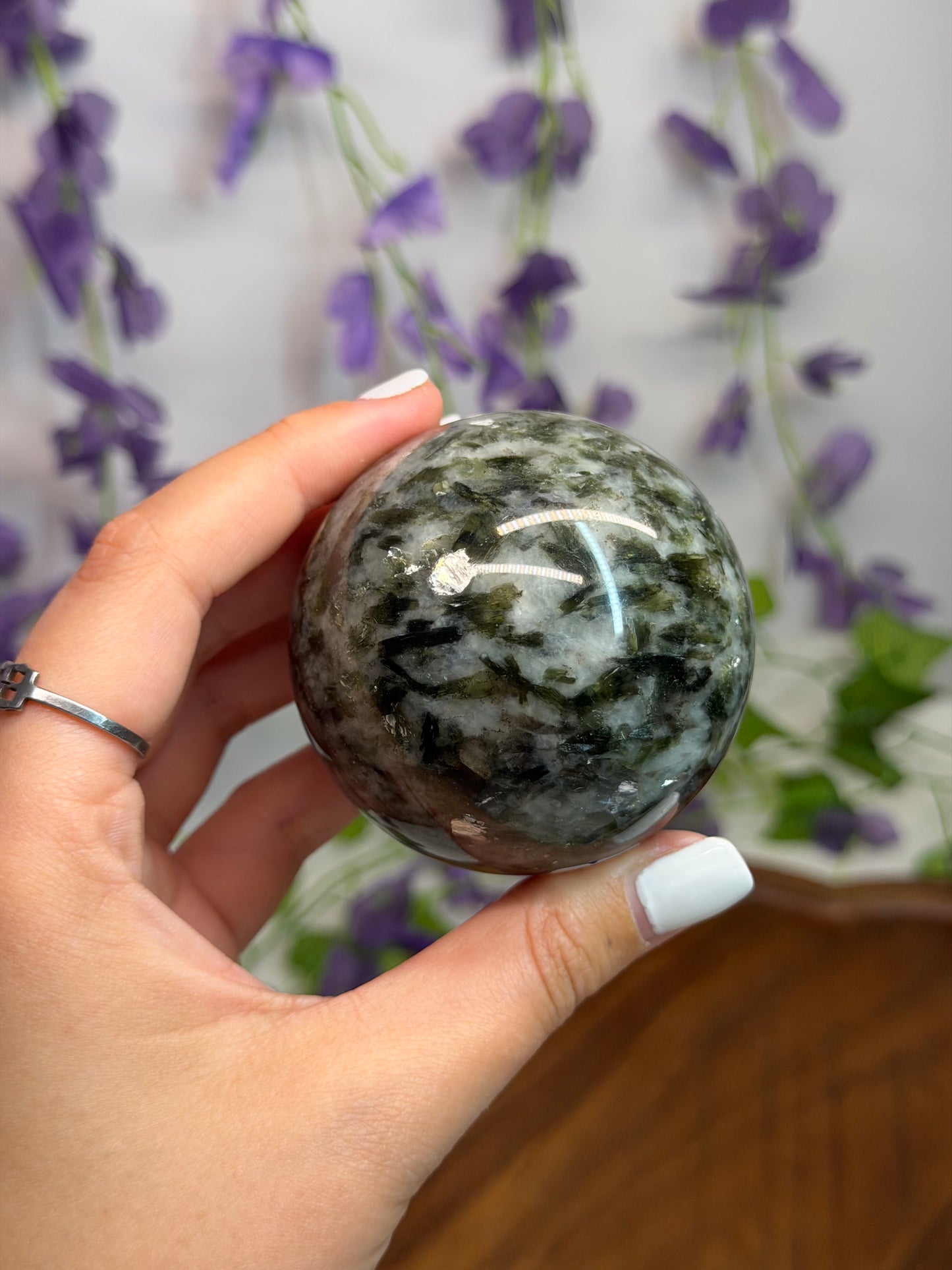 6cm Green Mica Sphere B