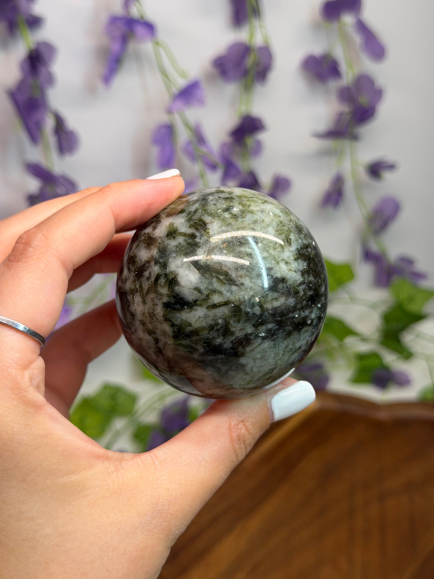 6cm Green Mica Sphere B