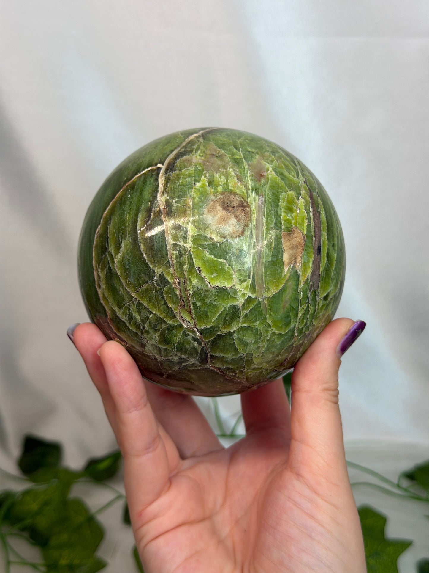9.2cm Tremolite Sphere