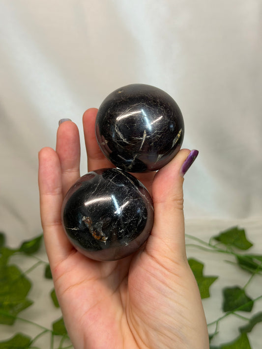 Purpurite Spheres