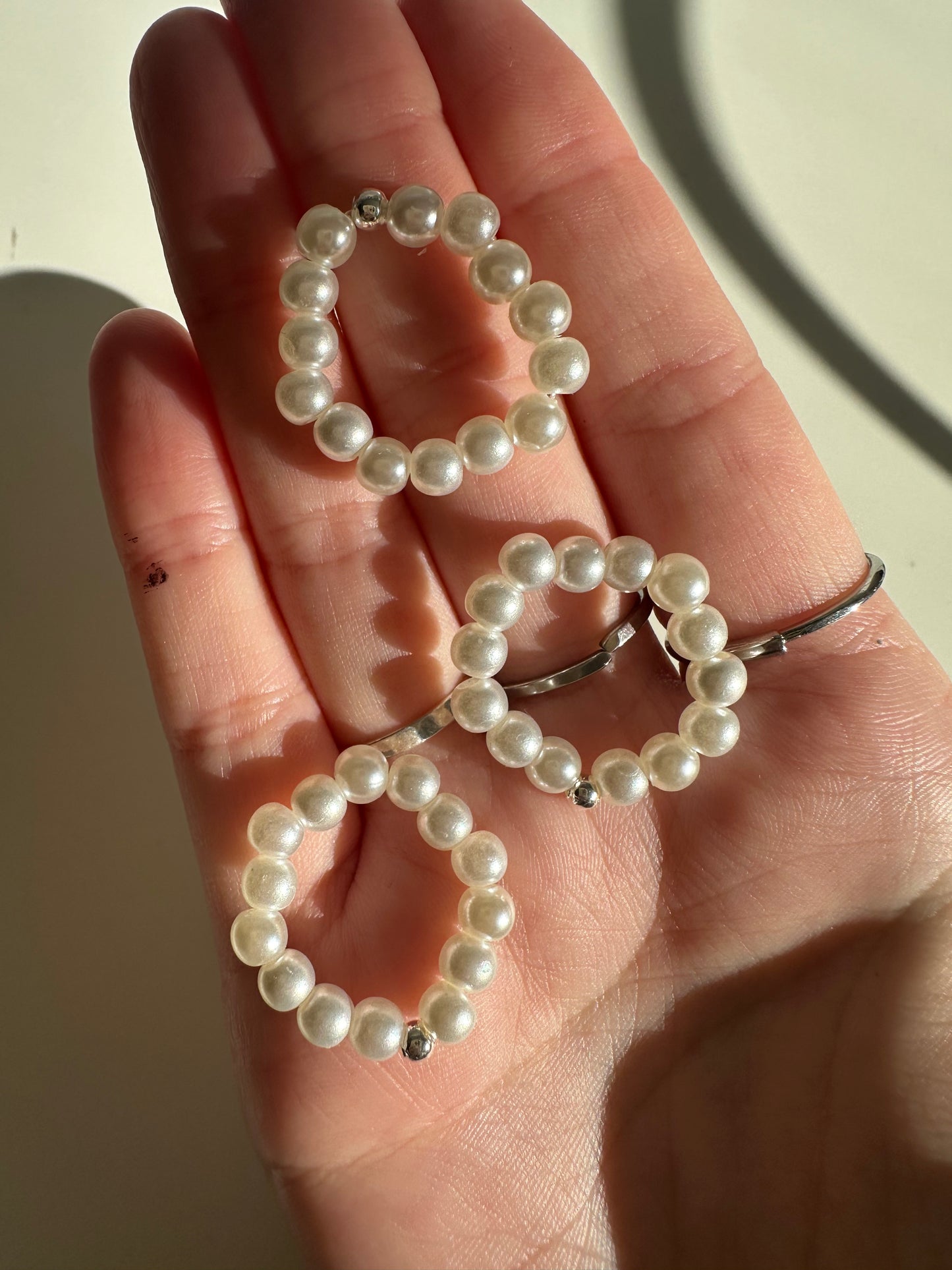 Faux Pearl Sphere Stands