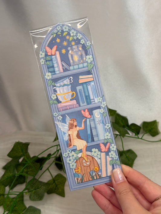 Bookshelf Cardboard Bookmark