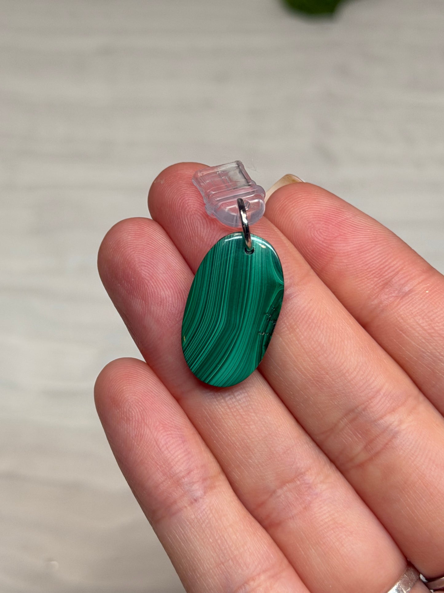 Malachite Oval Phone / Kindle Charms (USB-C)