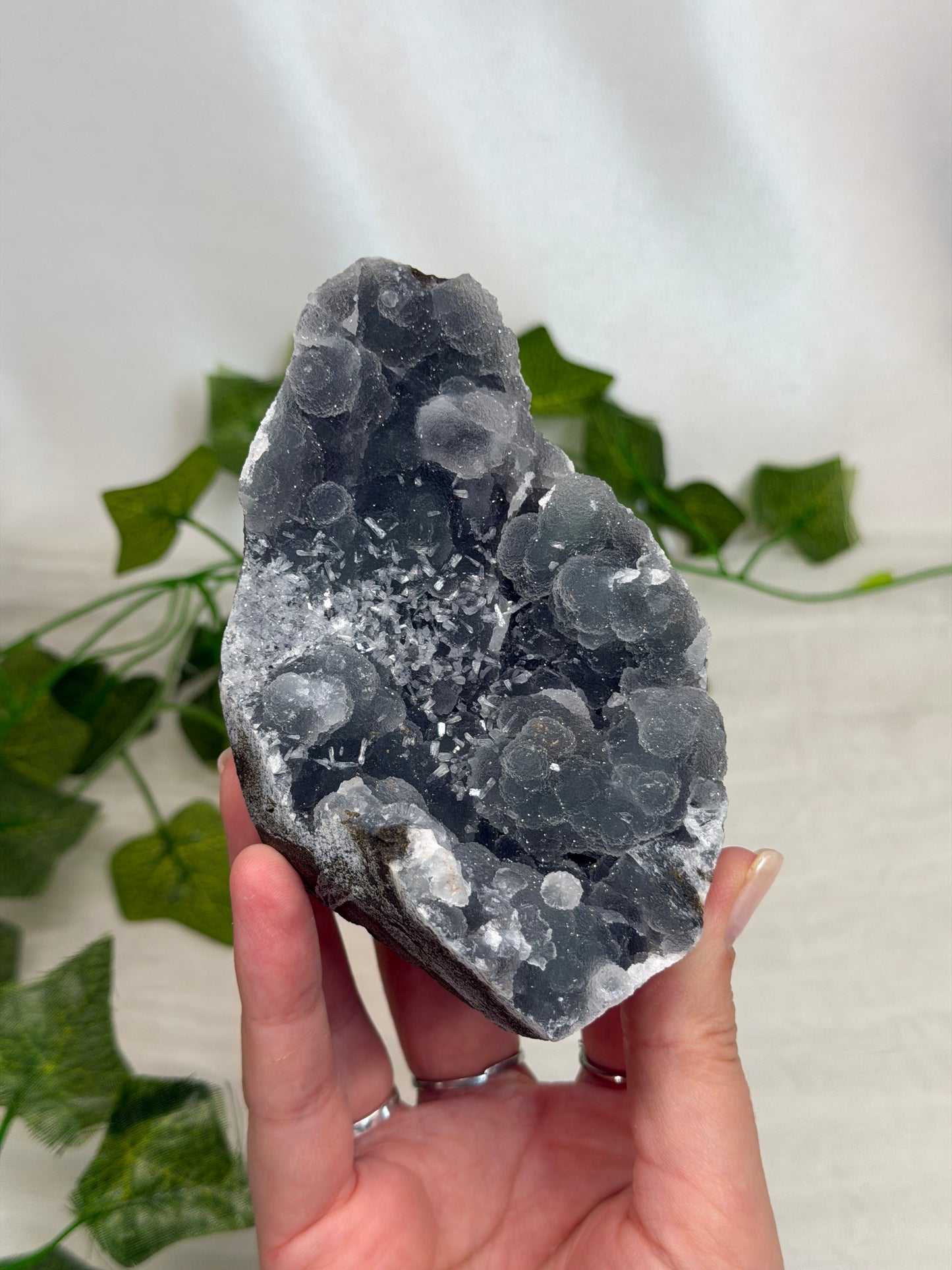 Apophyllite & Stilbite on Black Chalcedony Cutbases