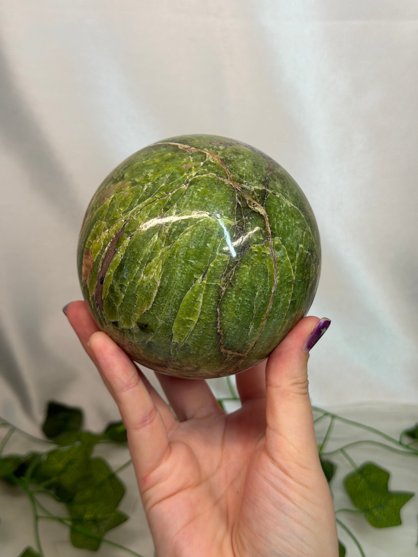 9.2cm Tremolite Sphere