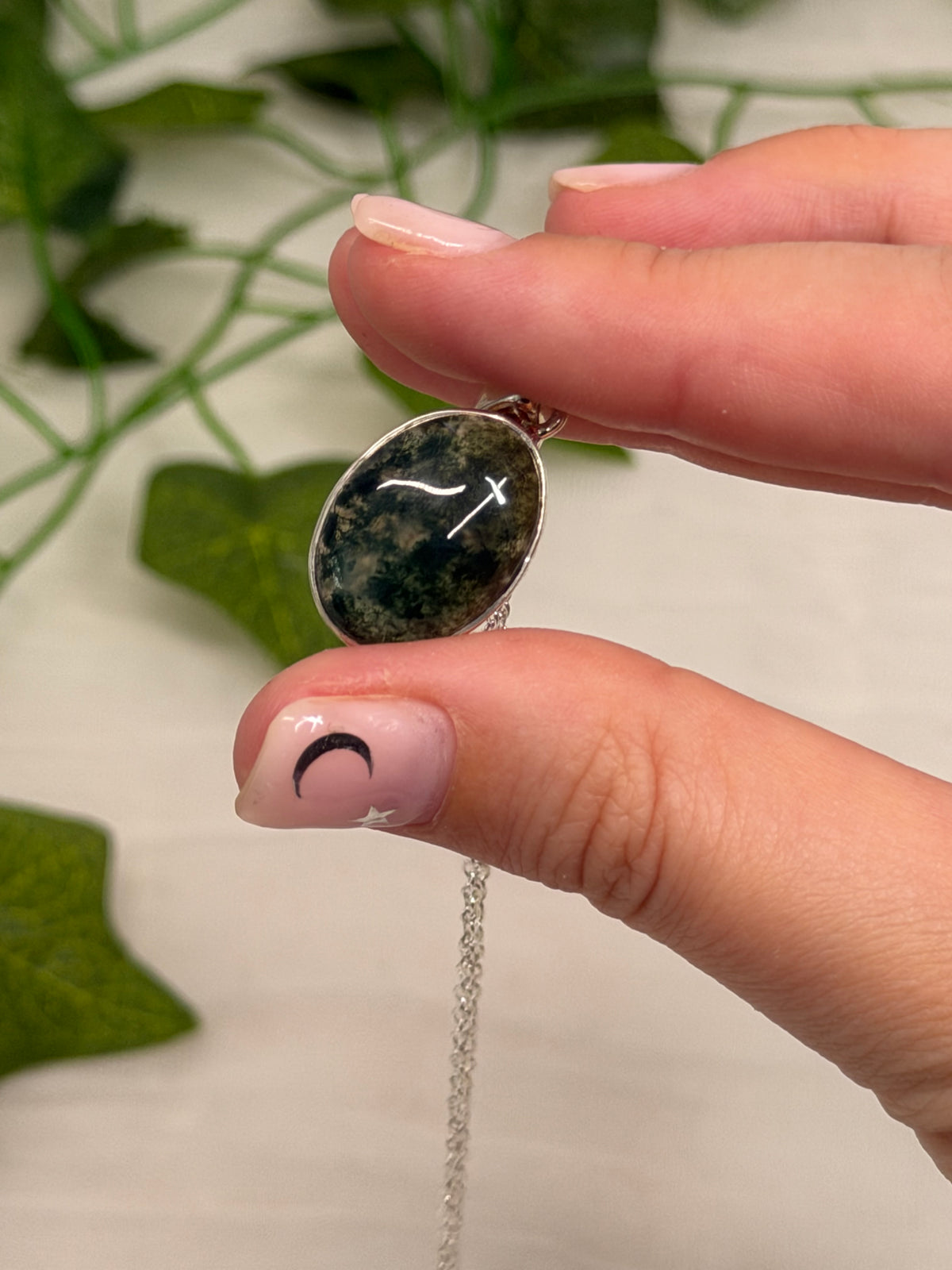 Moss Agate Oval Pendant (925 Sterling Silver)
