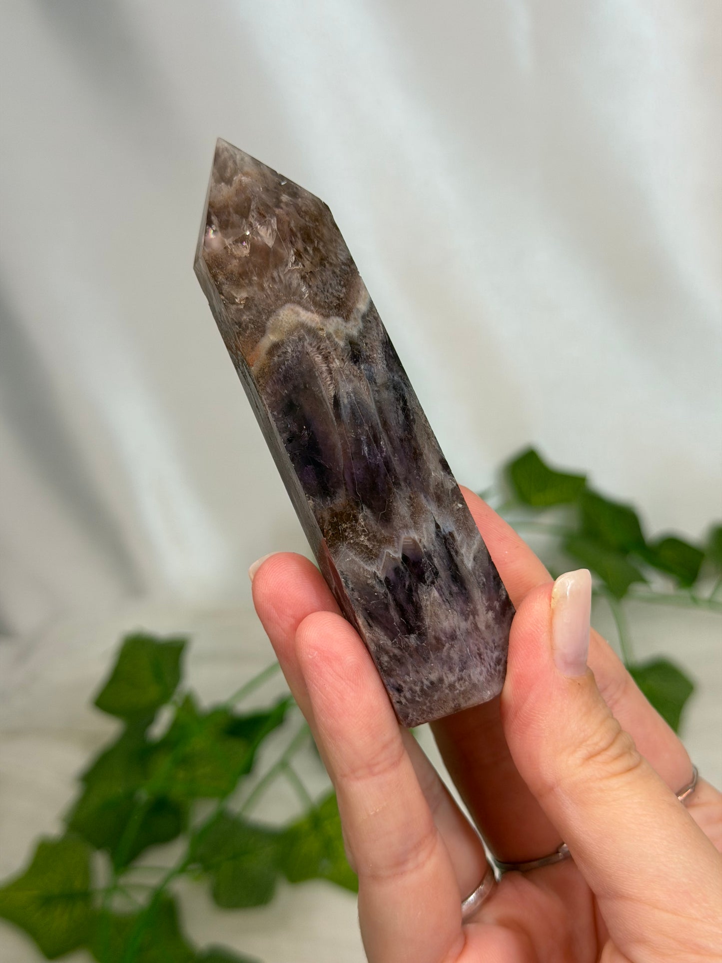 Dream Amethyst w Powellite Towers