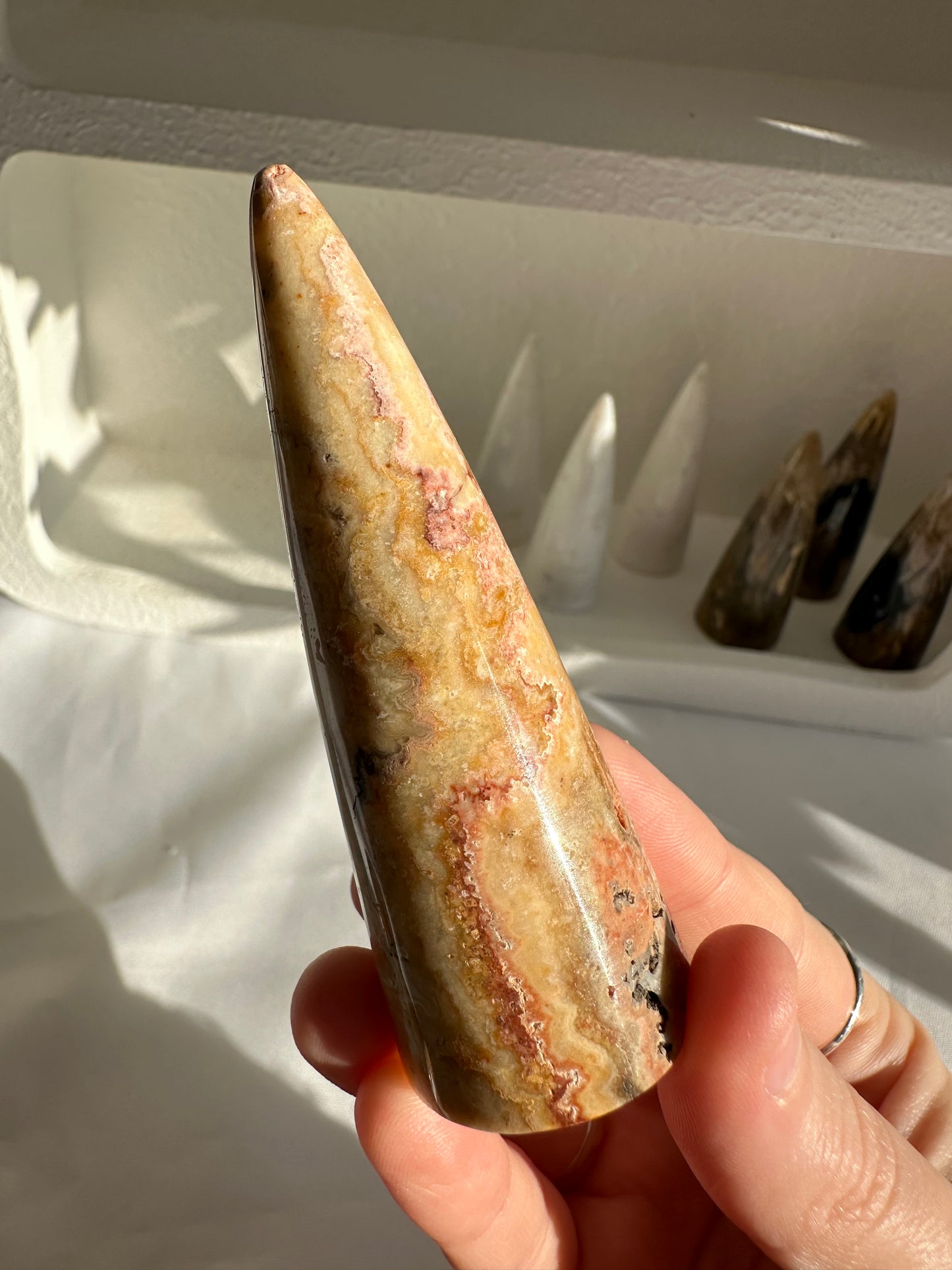 Crazy Lace Agate Ring Stand